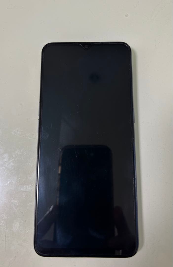 OPPO A73 SIMフリー　ケースおまけ付