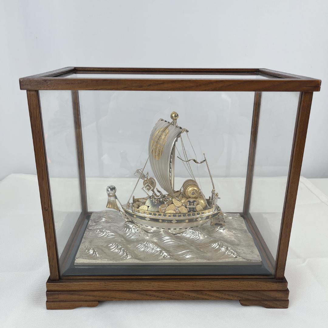 美品☘️ 三越謹製　銀製刻印　宝船　約272ｇ　置物　ガラスケース付