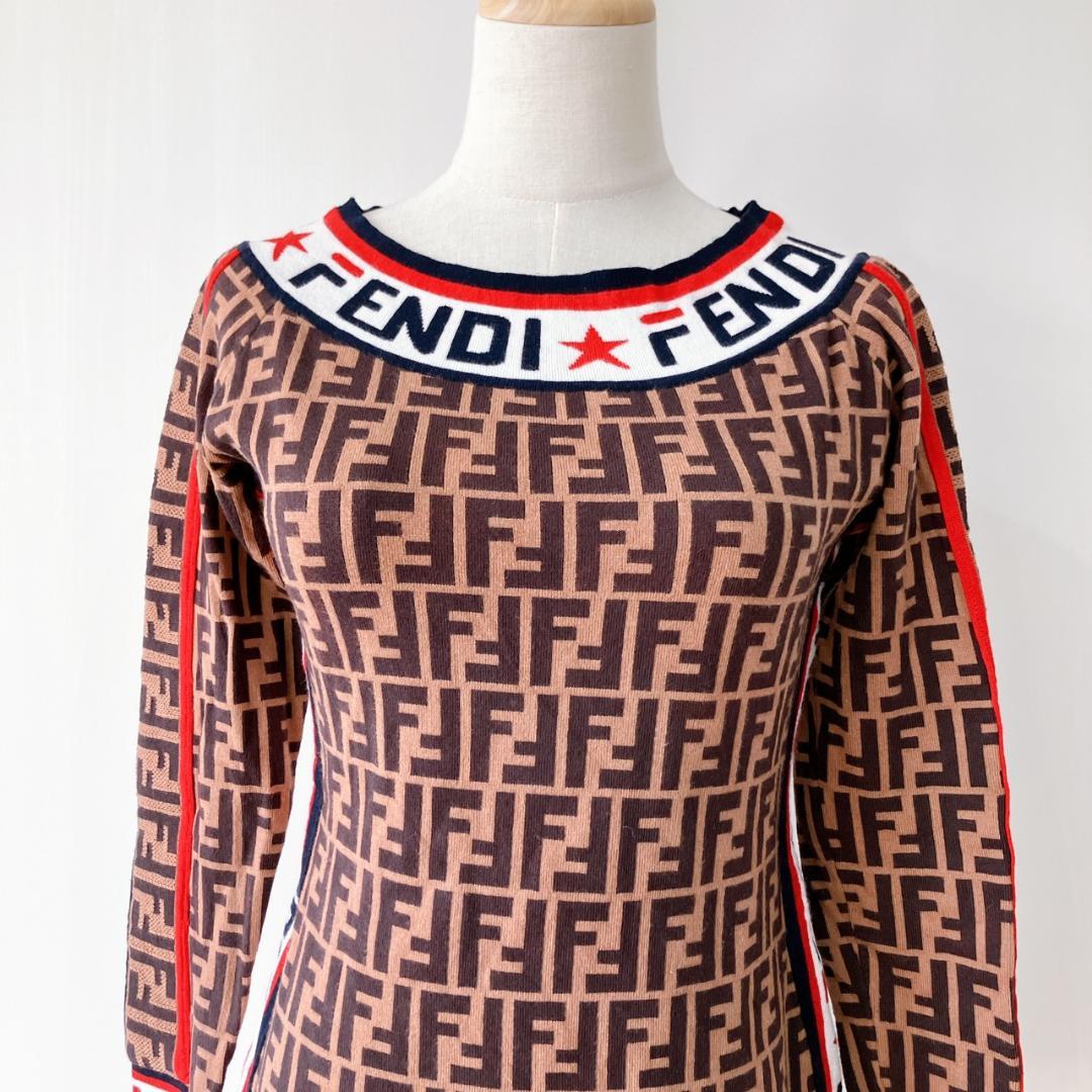 【美品】　フェンディ　ズッカ柄ロゴラインラグランスリーブミニニットワンピース