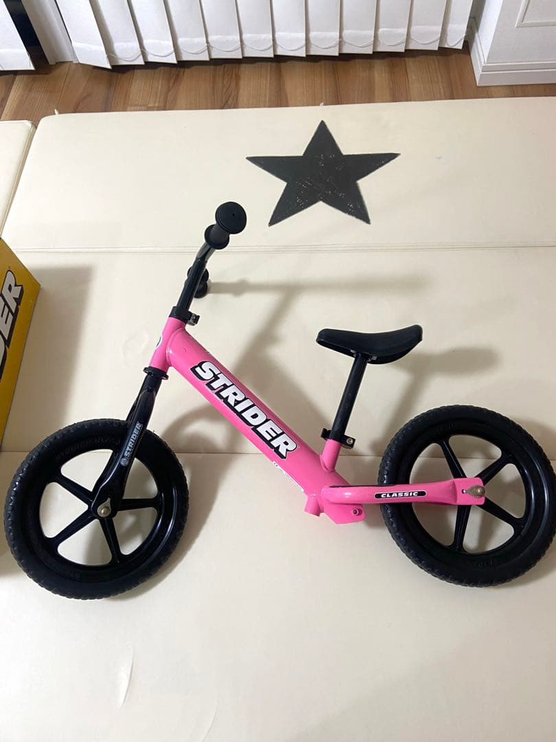 STRIDER ストライダー　バランスバイク ピンク 12インチ　スポーツ