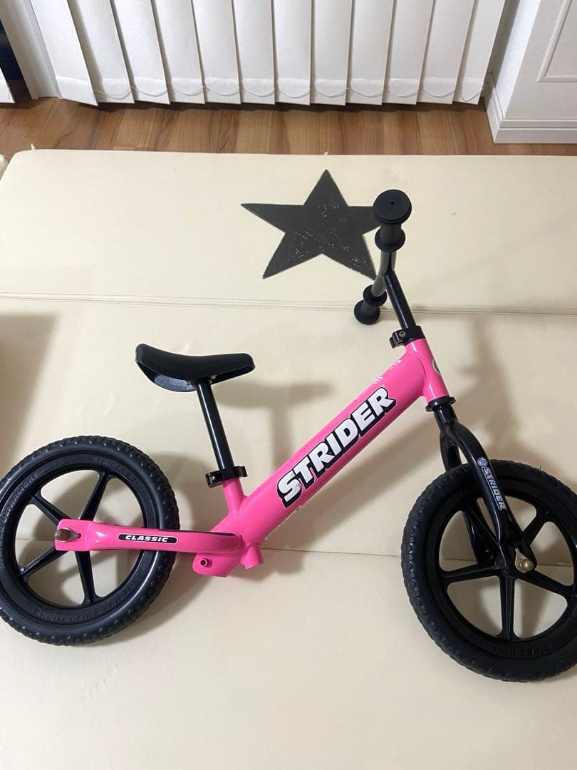 STRIDER ストライダー　バランスバイク ピンク 12インチ　スポーツ