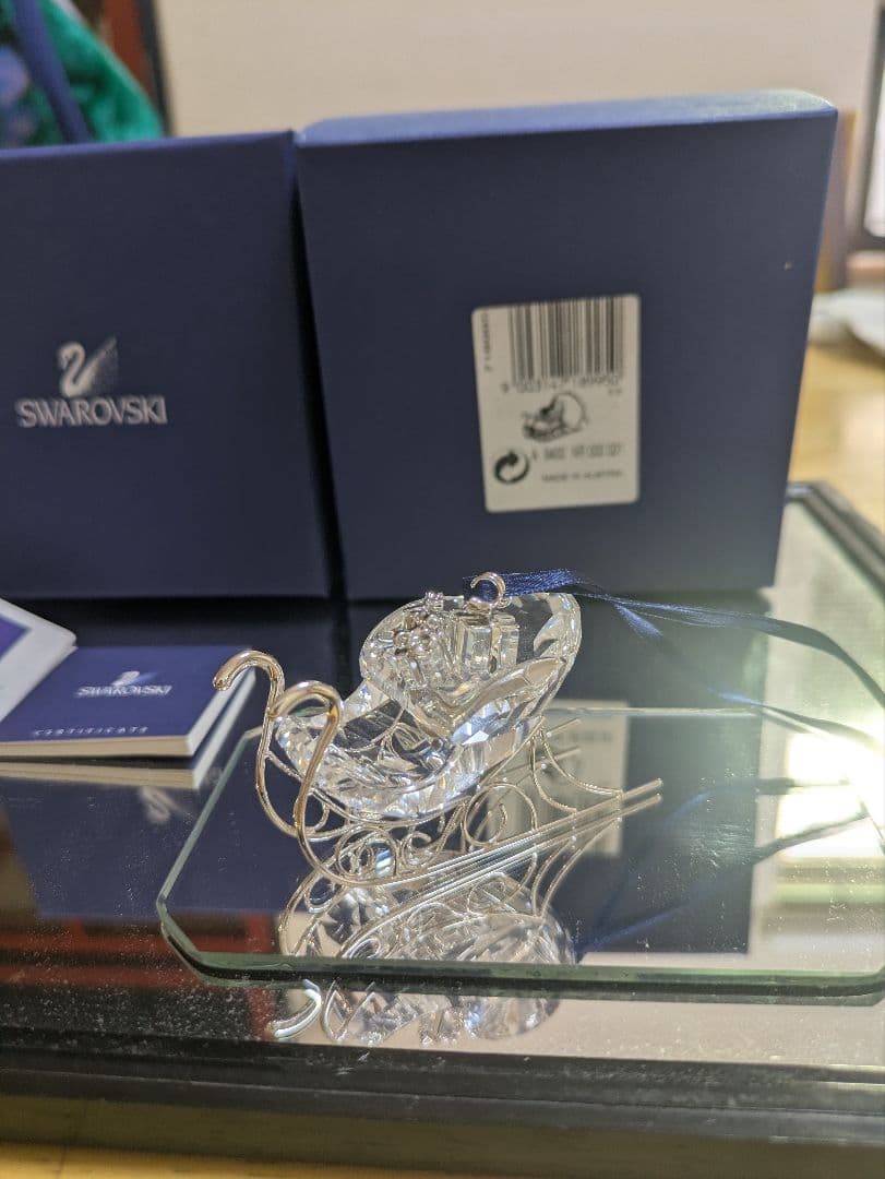 スワロフスキー オーナメント ソリ 置物
