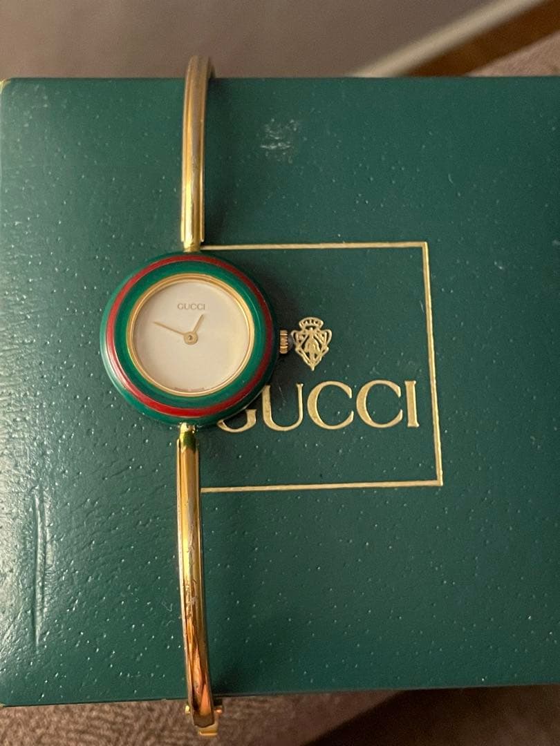 GUCCI グッチ 1100L バングルウォッチ ヴィンテージ ベゼル10個付き
