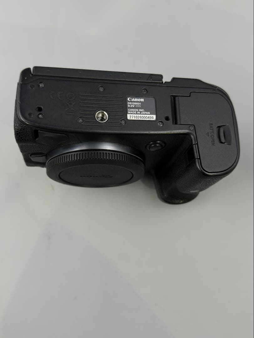 ☆Canon EOS R5 ミラーレス一眼カメラ