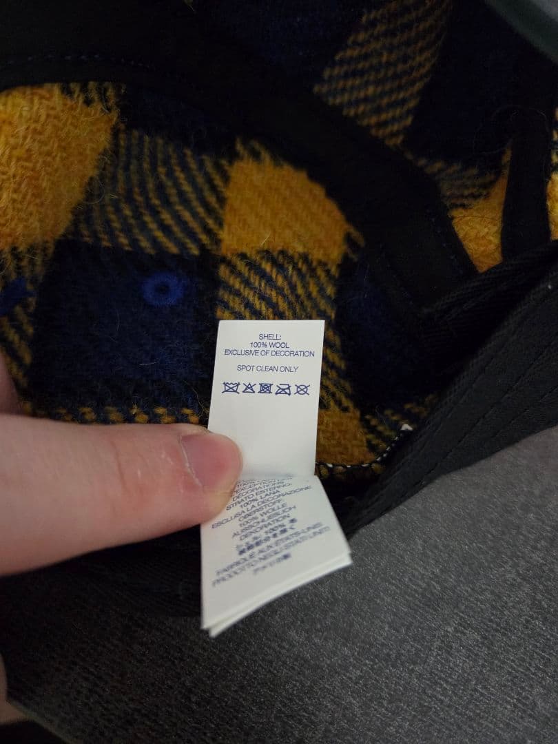 じ*あ様 Supreme Harris Tweed チェックキャップ