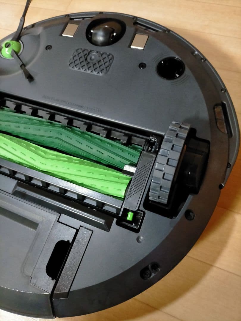 ルンバiRobotルンバi5(24年製)使用時間21時間未満美品ロボット掃除機