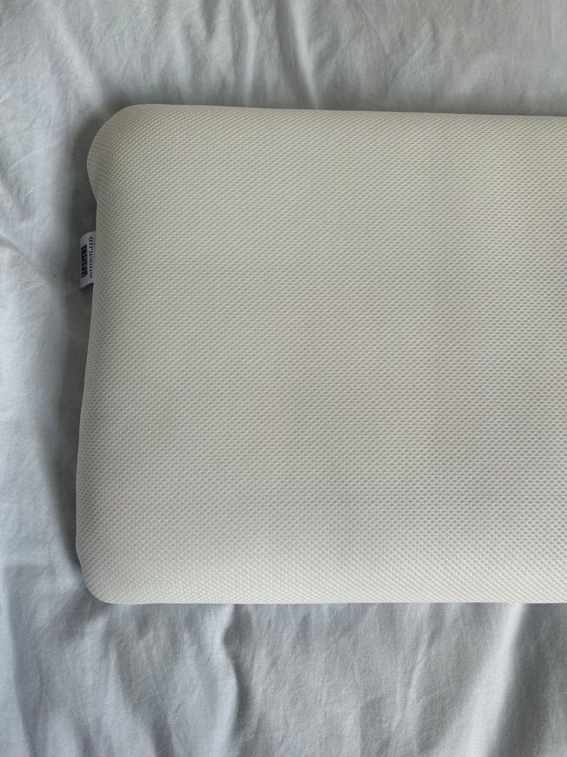 エアウィーヴ スリムピロー 　　　　みな実のまくら
