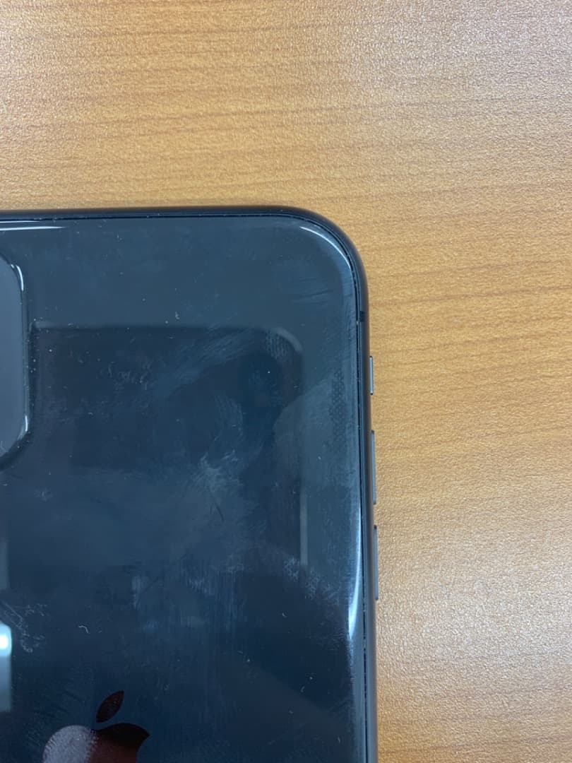 B*︎様 動作確認済 iPhone 11 256GB ID R2488