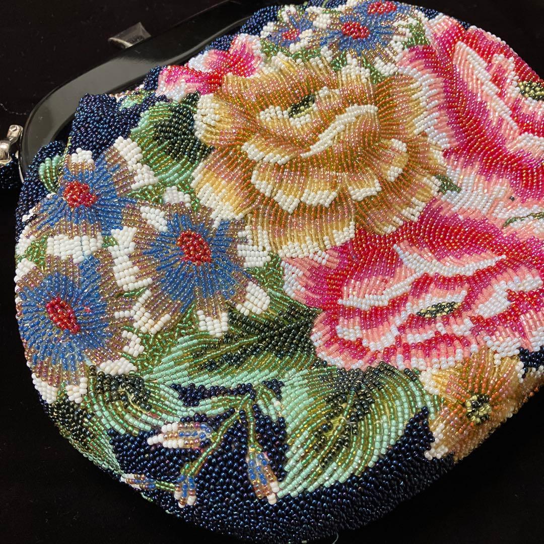 手刺繍 総ビーズがま口バッグ ＊ベルベットレースショール付 ヴィンテージ