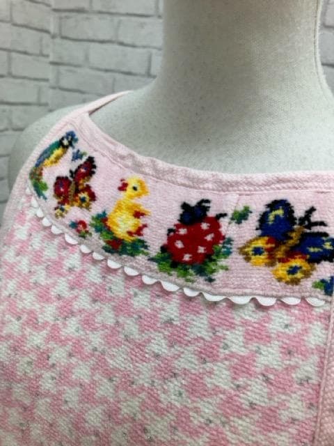 （J10266）FEILER　フェイラー　ハイジ　ピンク　パイル地　エプロン