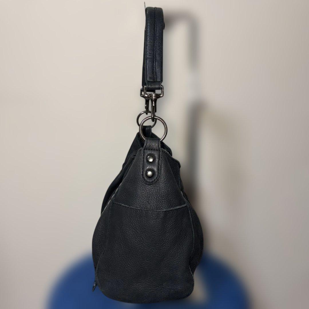 And A ✖️TRES スタッズデザインショルダーバッグ ／ハンドバッグブラック