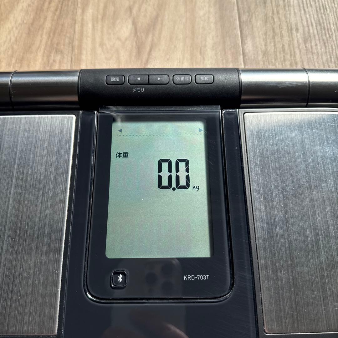 【美品】OMRON KRD-703T 体脂肪計・体組成計
