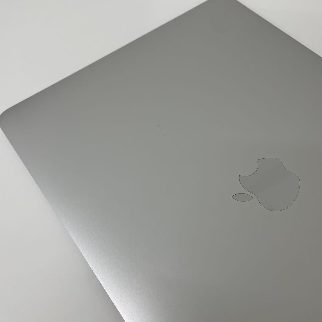 【TK】Apple MacBook Air A1932 13インチ 128GB