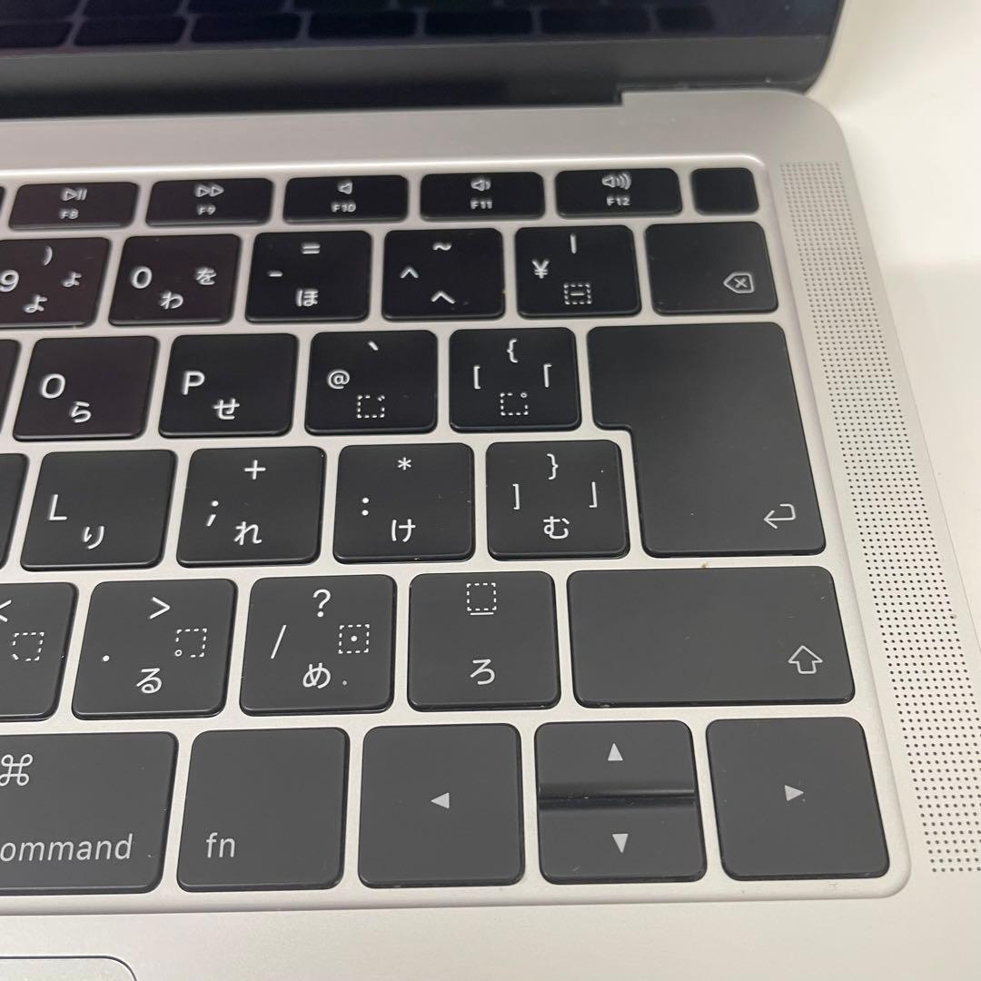 【TK】Apple MacBook Air A1932 13インチ 128GB