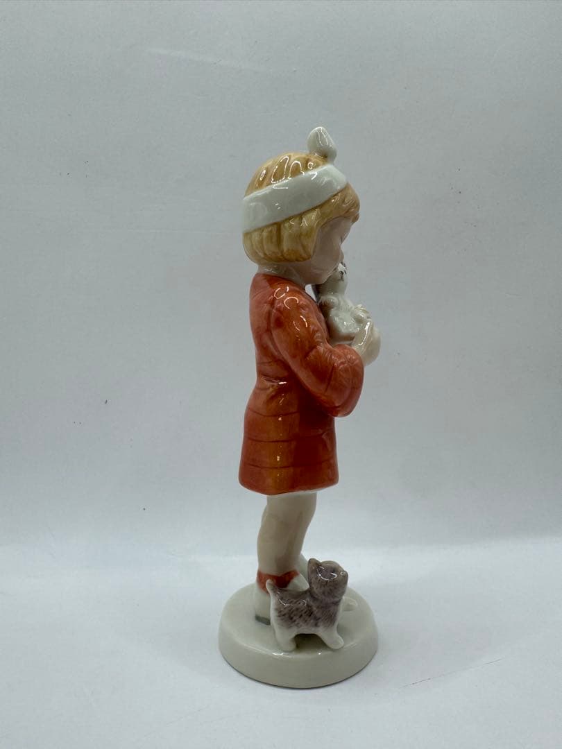 B&G ビング＆グロンダール 子猫と少女 2000年記念 限定版 フィギュリン