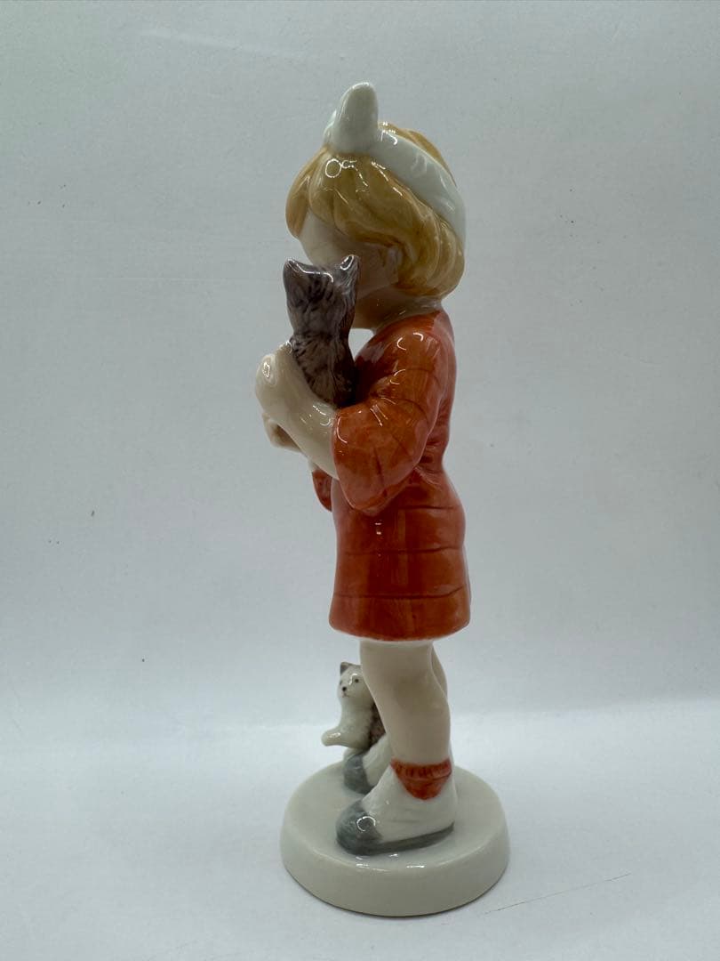 B&G ビング＆グロンダール 子猫と少女 2000年記念 限定版 フィギュリン