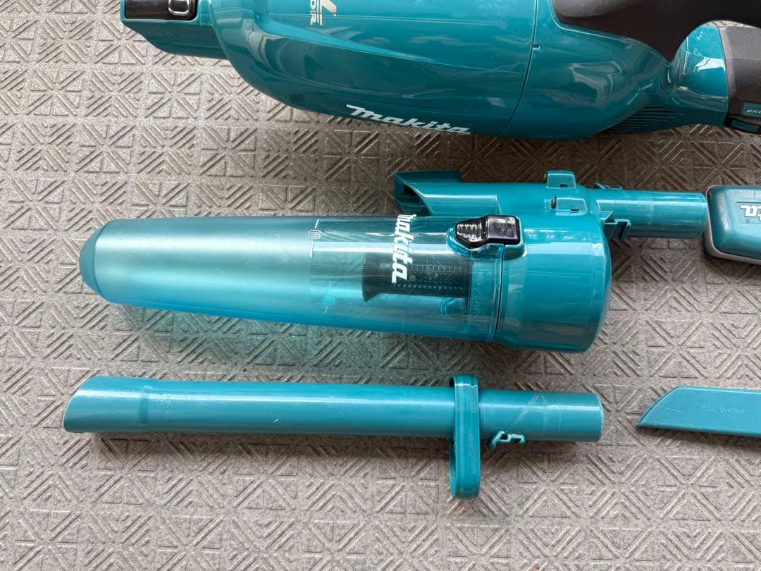 18v　makita　マキタ CL281FD 【サイクロン付】 本体のみ