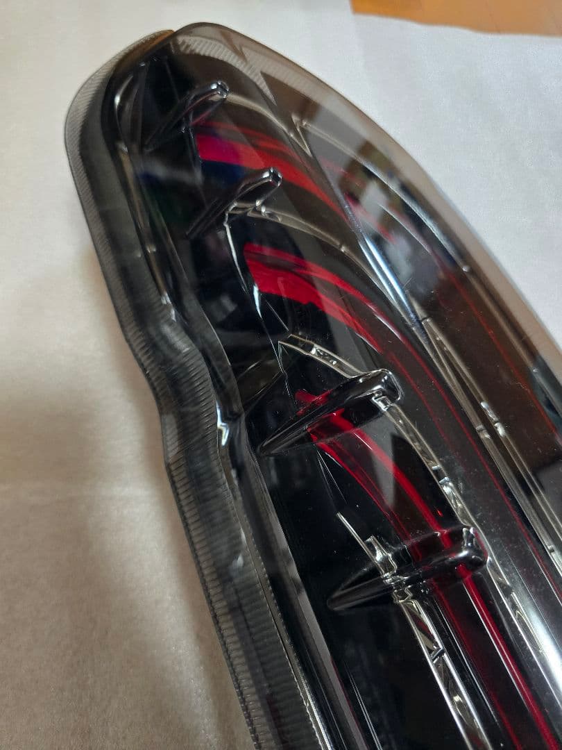 415 コブラ ハイエース 200系テールライト 左用