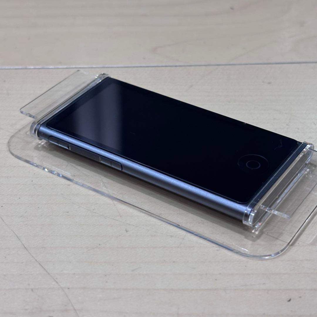 【美品】iPod nano 第7世代 16GB スペースグレー　イヤホン　完品