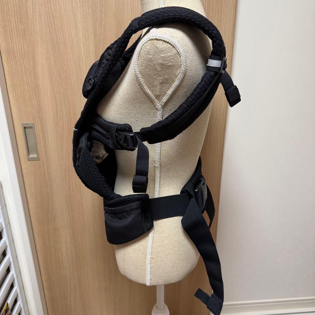 エルゴベビーオムニブリーズ☆抱っこ紐ダマスクよだれカバー付き☆ブラック黒