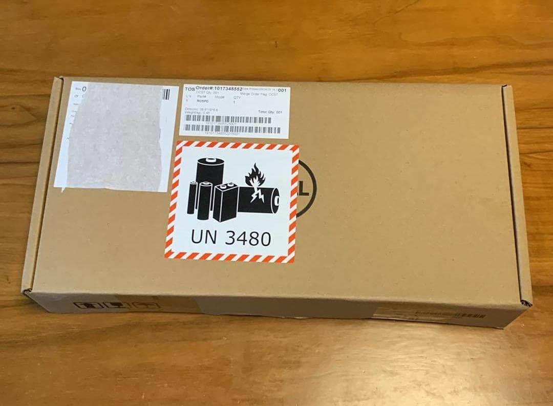 新商品 DELL 64Wh リチウムイオンバッテリー GRT01