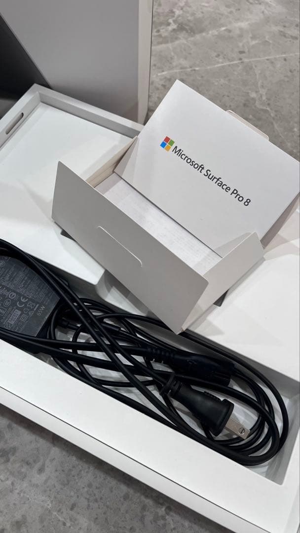 Windowsノート本体 Surface Pro8 i5/8GB/256GB