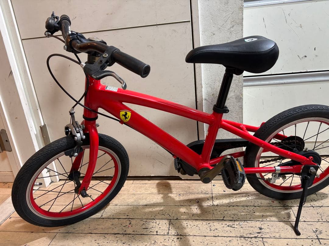 Ferrari フェラーリ16インチ キッズバイク レッド