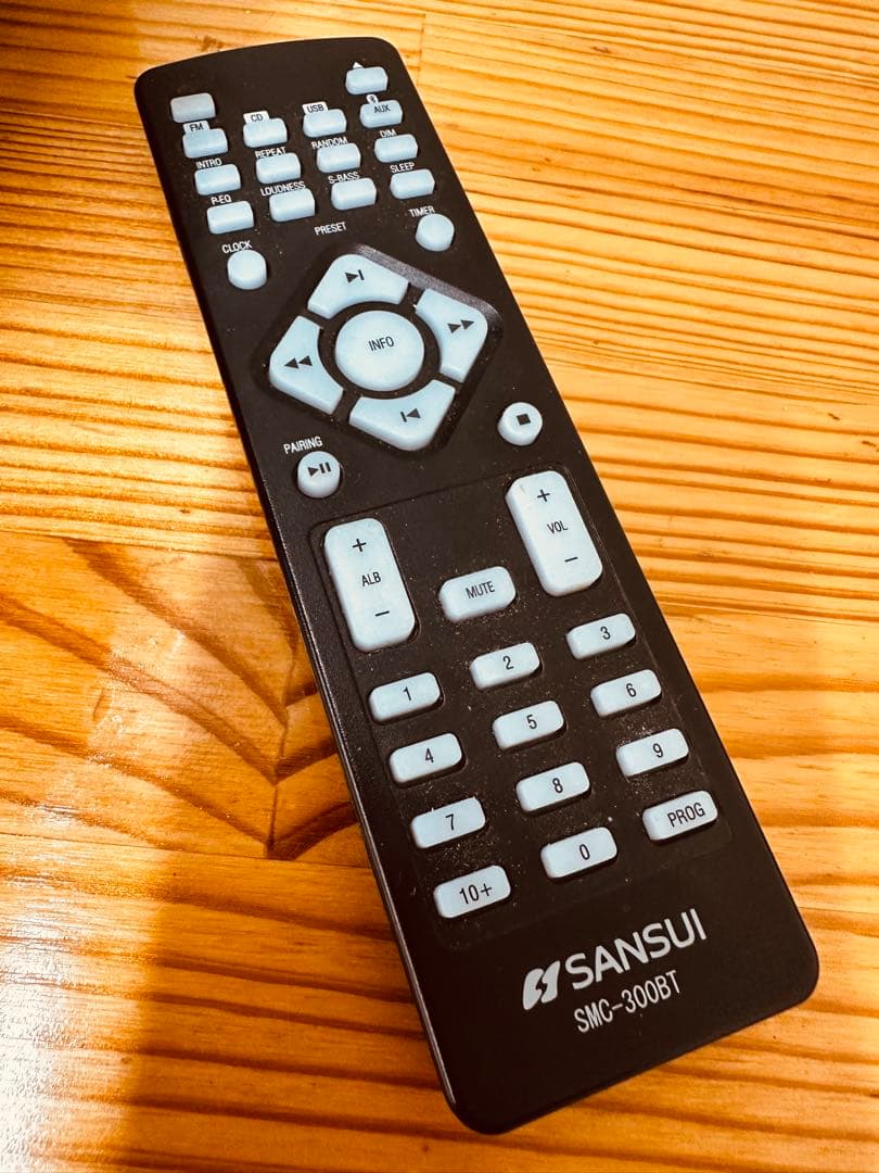 サンスイ 真空管ハイブリッドアンプ搭載CDステレオシステムSMC-300BT