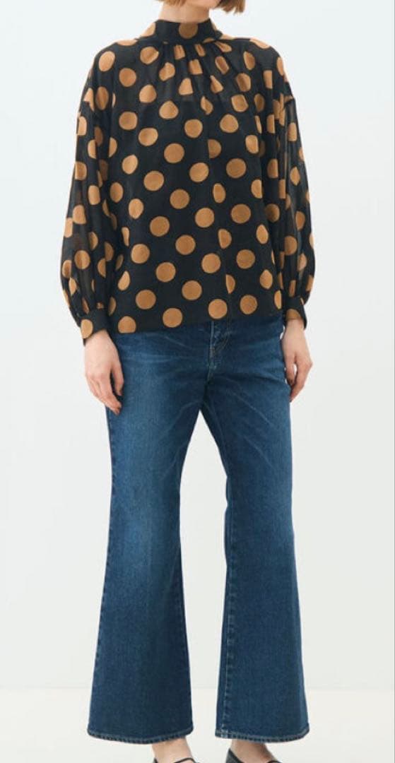 トゥモローランドコレクション　イヴェールドットプリント バックリボンブラウス