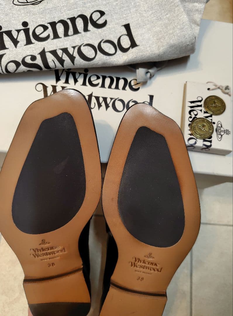 再値下げvivienne westwood TUESDAYCOIN ローファー