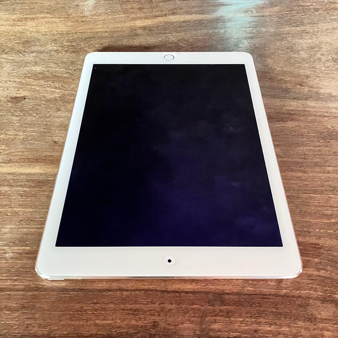 【美品】iPad Pro 9.7インチ 32GB シルバーWi-Fiモデル