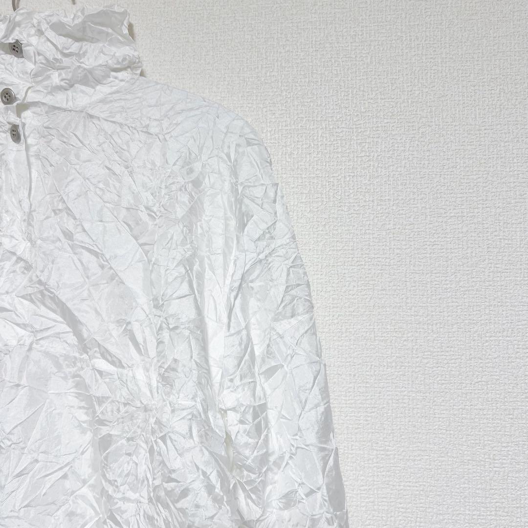 ISSEY MIYAKE イッセイミヤケ シワ加工　ハイネック　トップス