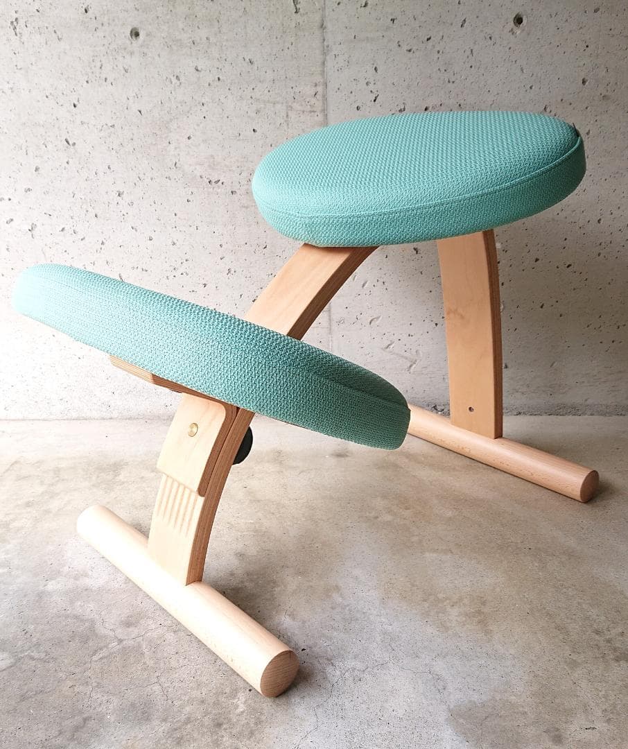 【美品】サカモトハウス バランスチェアイージー　ライトグリーン現行品