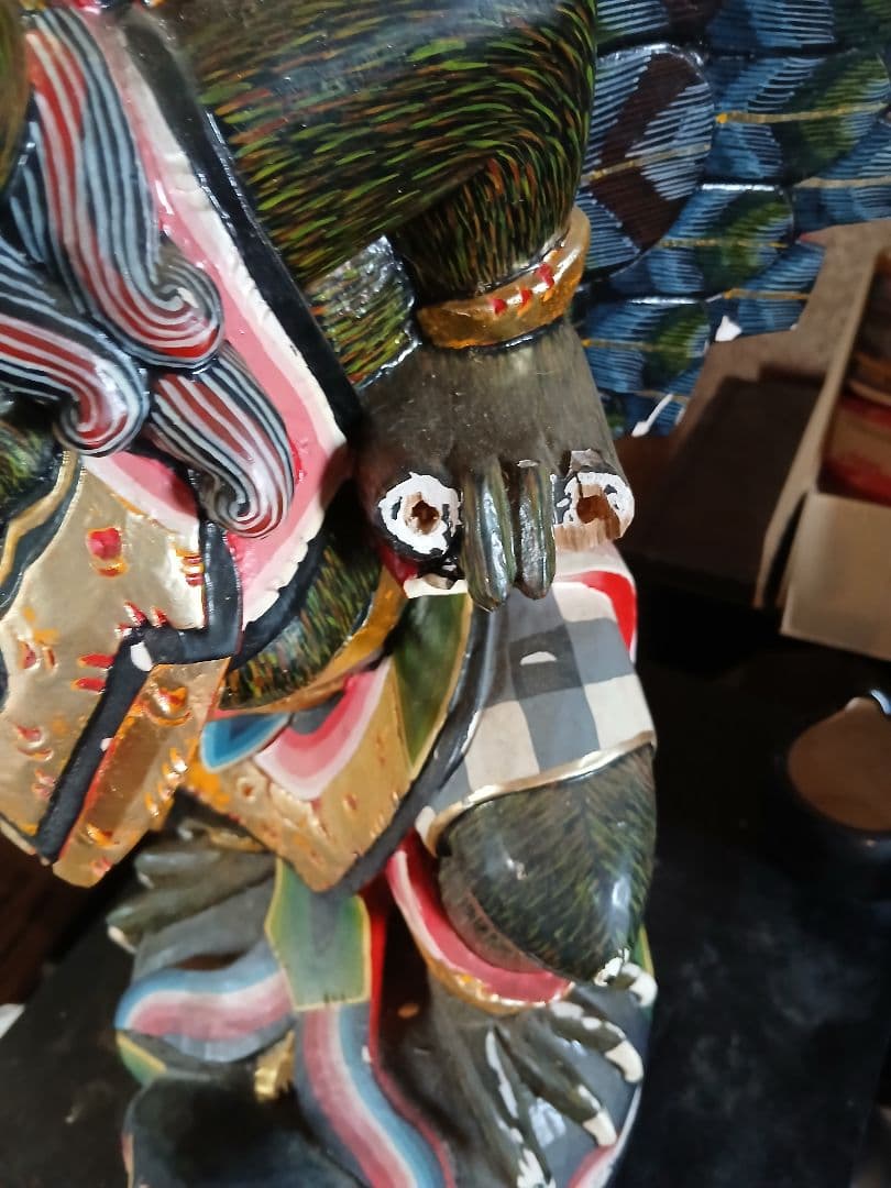 バリ島 特大ガルーダ　１０５センチ