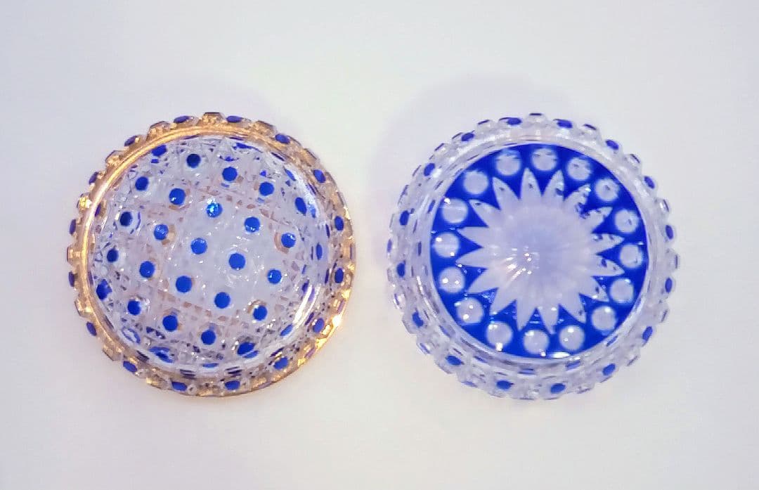 【誠】堀口硝子 須田秀石作 江戸切子 瑠璃被籠目文 蓋物 ボンボニエール