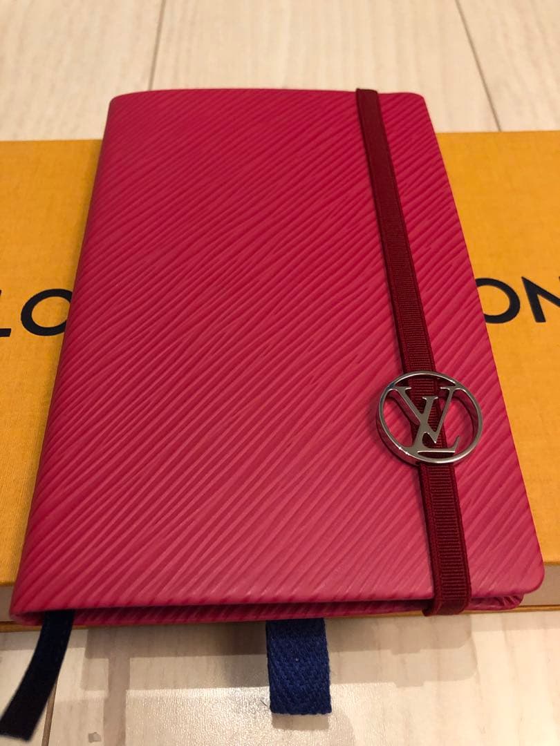 ●新品未使用・超美品● LOUIS VUITTON ノート