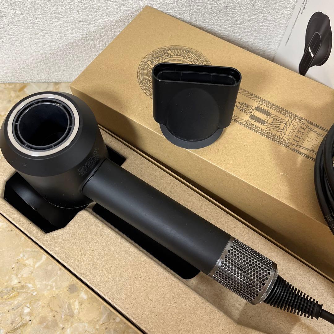 dyson supersonic origin ヘアドライヤー　HD08