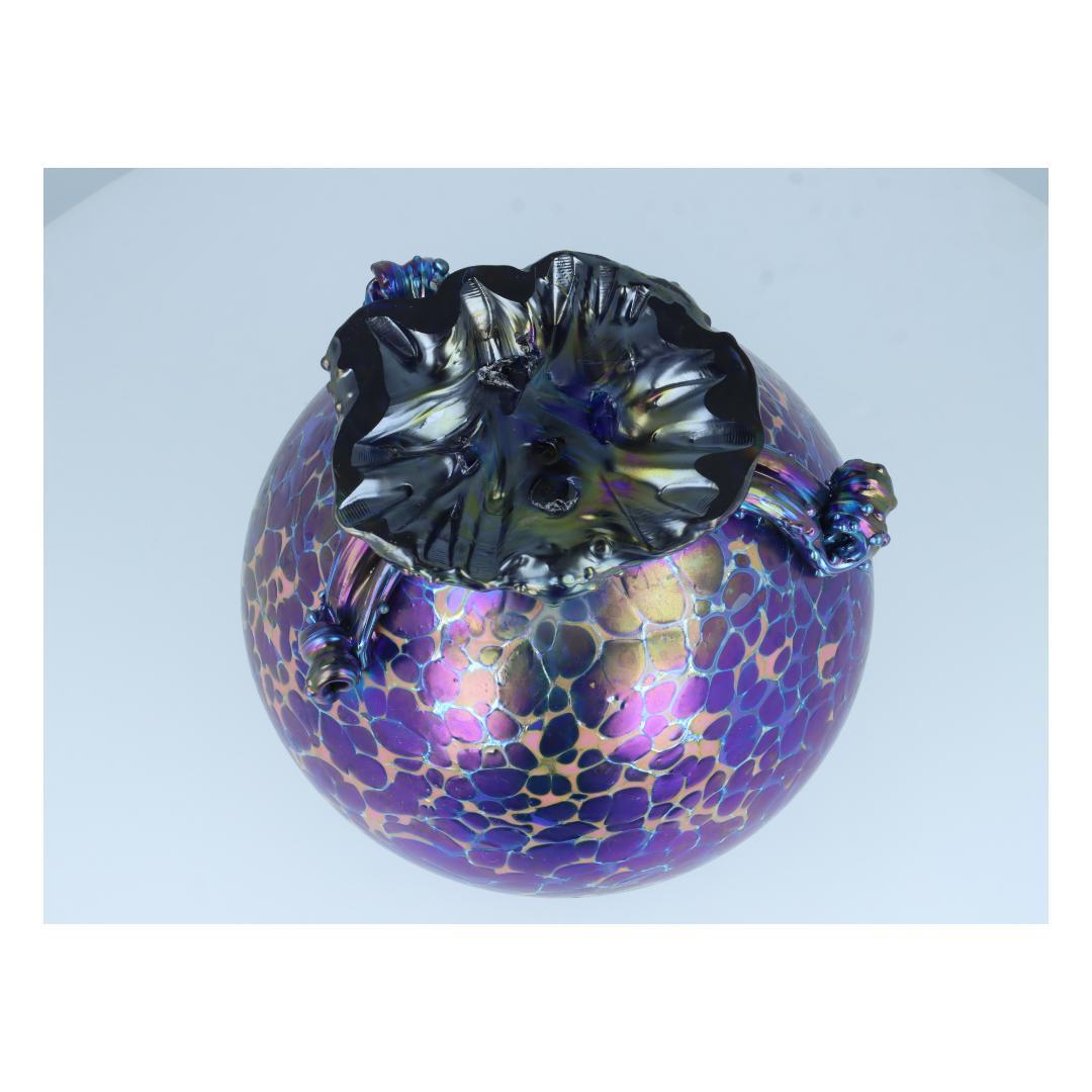 泡模様の紫色陶器 アート花瓶 オーロラ彩・細胞模様・彫刻的造形