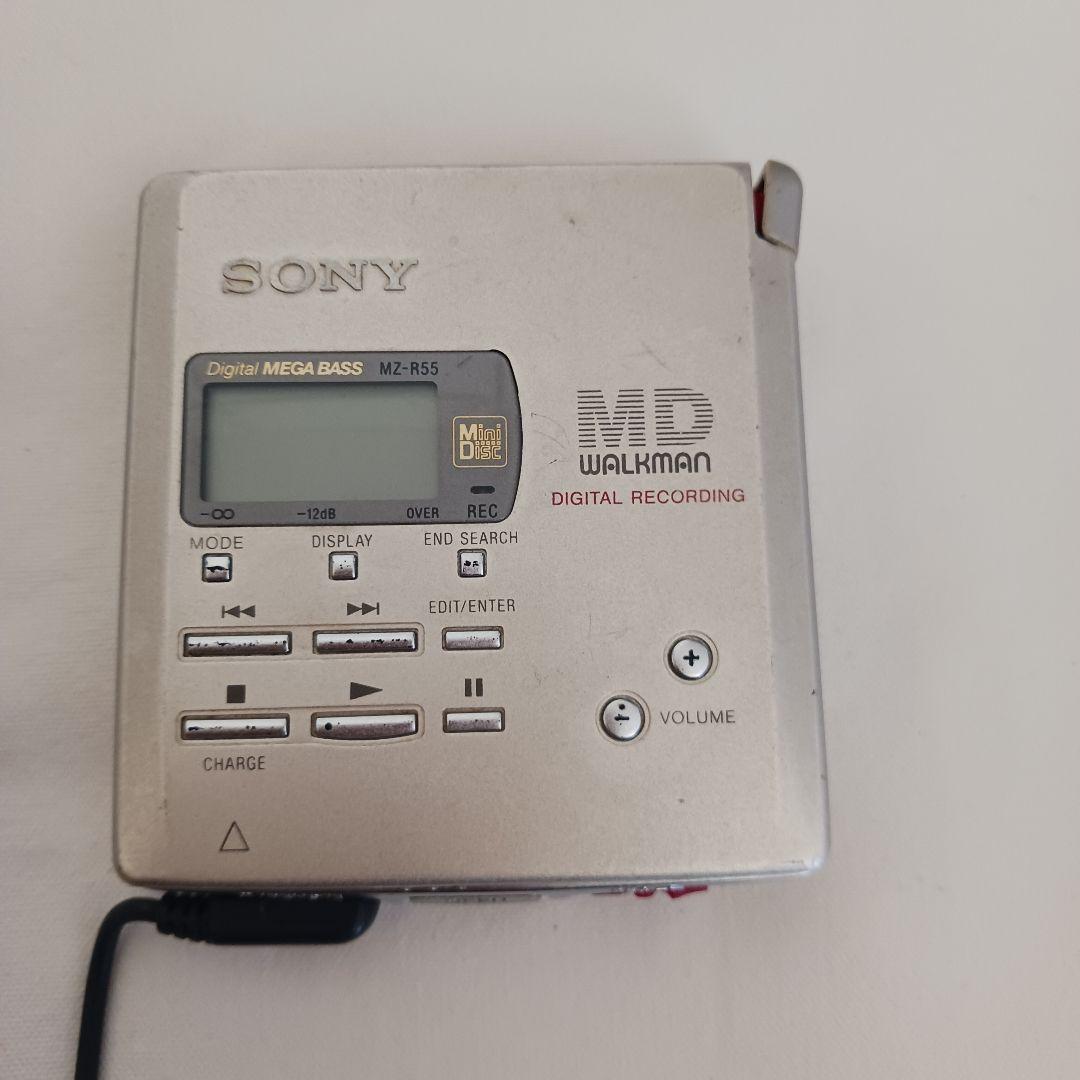 【ジャンク】SONY MDウォ-クマン3台他セット⁡