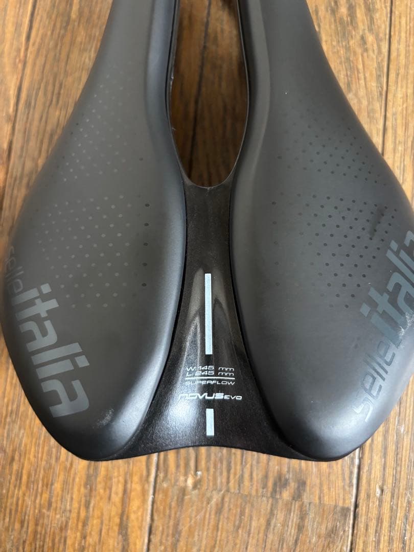 パーツ Selle Italia NOVUS Boost EVO TM