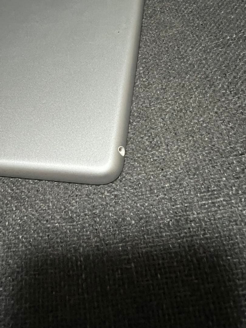 iPad 第8世代 32GB シルバー Wi-Fiモデル