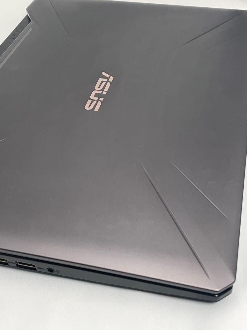 Windowsノート本体 ASUS TUF Gaming FX505DT R5-3550H GTX1650
