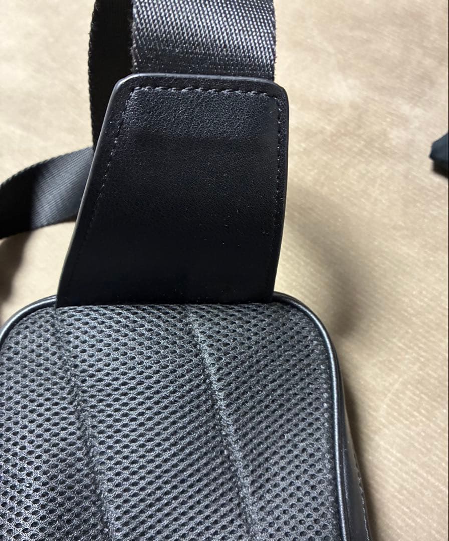 新年特割COACH ブラック レザー ショルダーバッグ　ヘタリなし