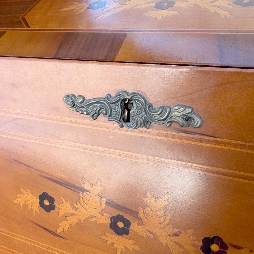 ライティングビューロー 猫脚 イタリア製 鍵付き 象嵌 アンティーク チェスト