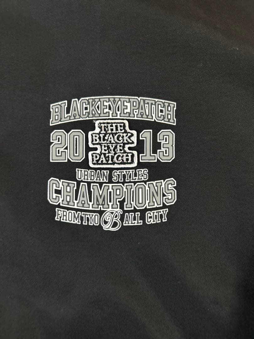 blakeyepatch　ロゴナイロンジャケット