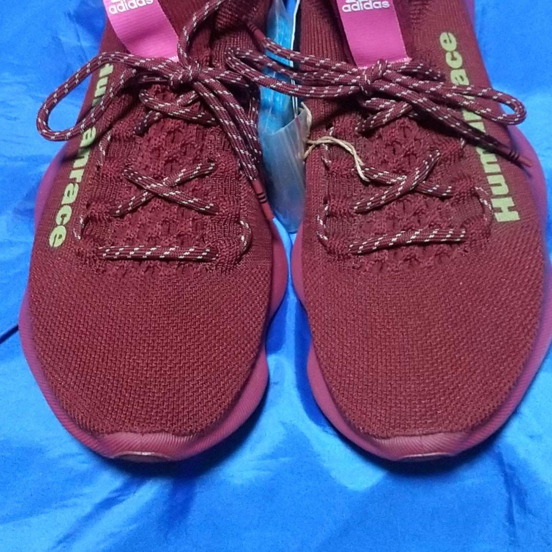【新品未使用】アディダス　ヒューマンレース　ランニングシューズ