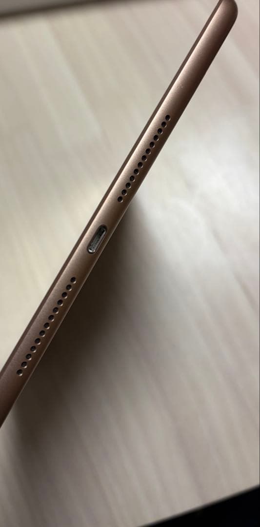 Apple iPad 第8世代 Wi-Fi 128GB ゴールド 動作確認済み