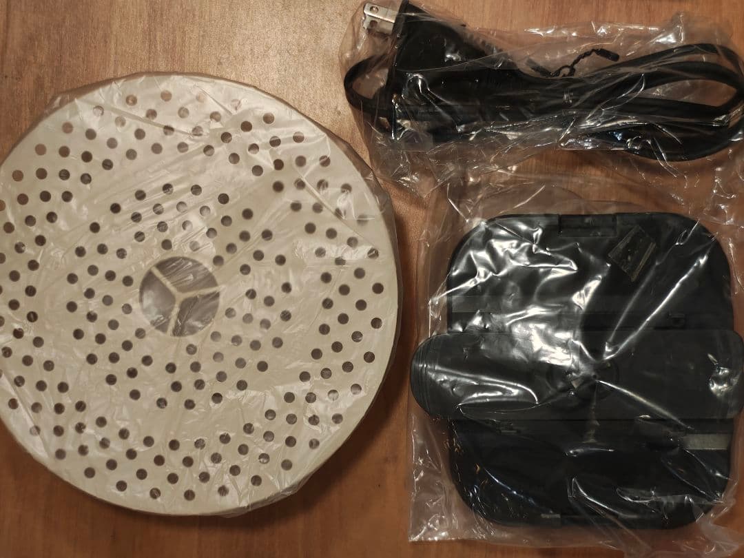 SHARP ヘルシオ ホットクック KN-HW24H-W