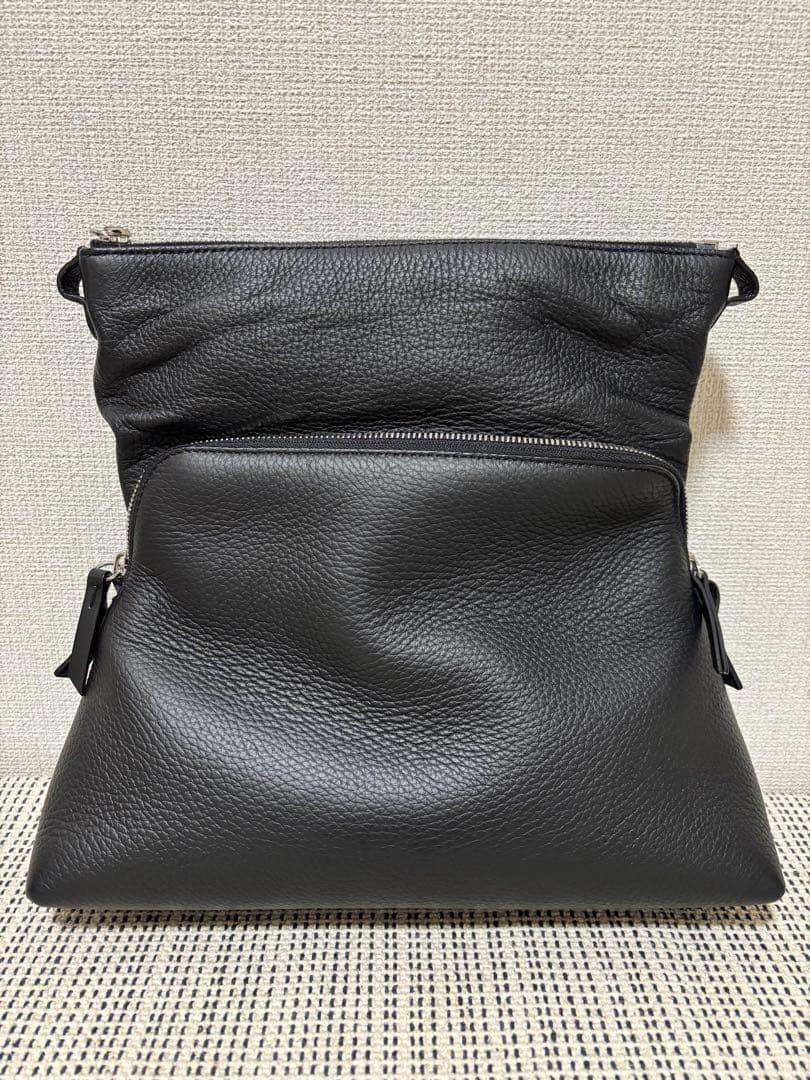 【美品】マルジェラ　5AC オールレザー　ショルダーバッグ　ブラック※値下げ不可