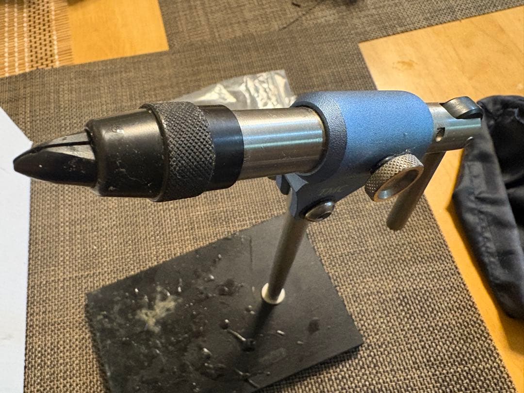 最終値下げ TIEMCO ティムコ TMC タイイングバイス ソリッドバイス